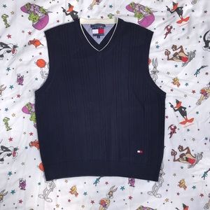 (SOLD) ‼️ Vintage 90’s Tommy Hilfiger sweater vest